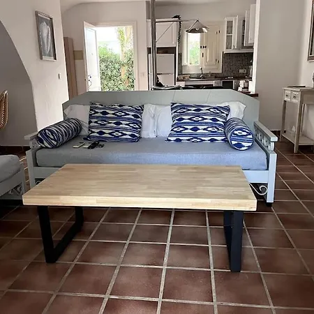 Magnifico Duplex Con Piscina En Son Xoriguer A 80m De La Playa. Vakantiehuis Ciutadella (Menorca)